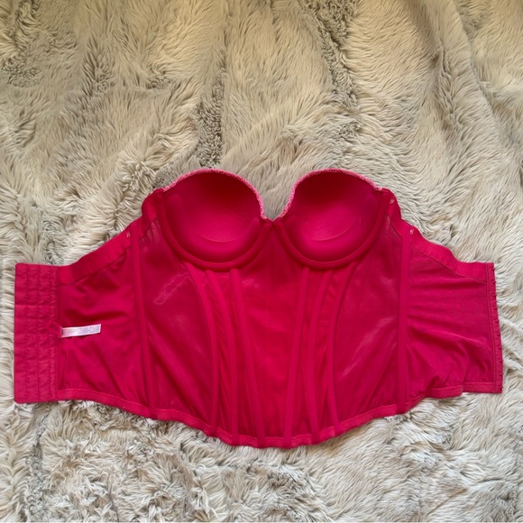 NWOT Cosmopolitan Pink Bustier - Picture 4 of 5